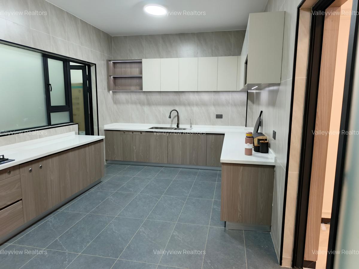 5 Bed Apartment with En Suite at Kileleshwa - 17