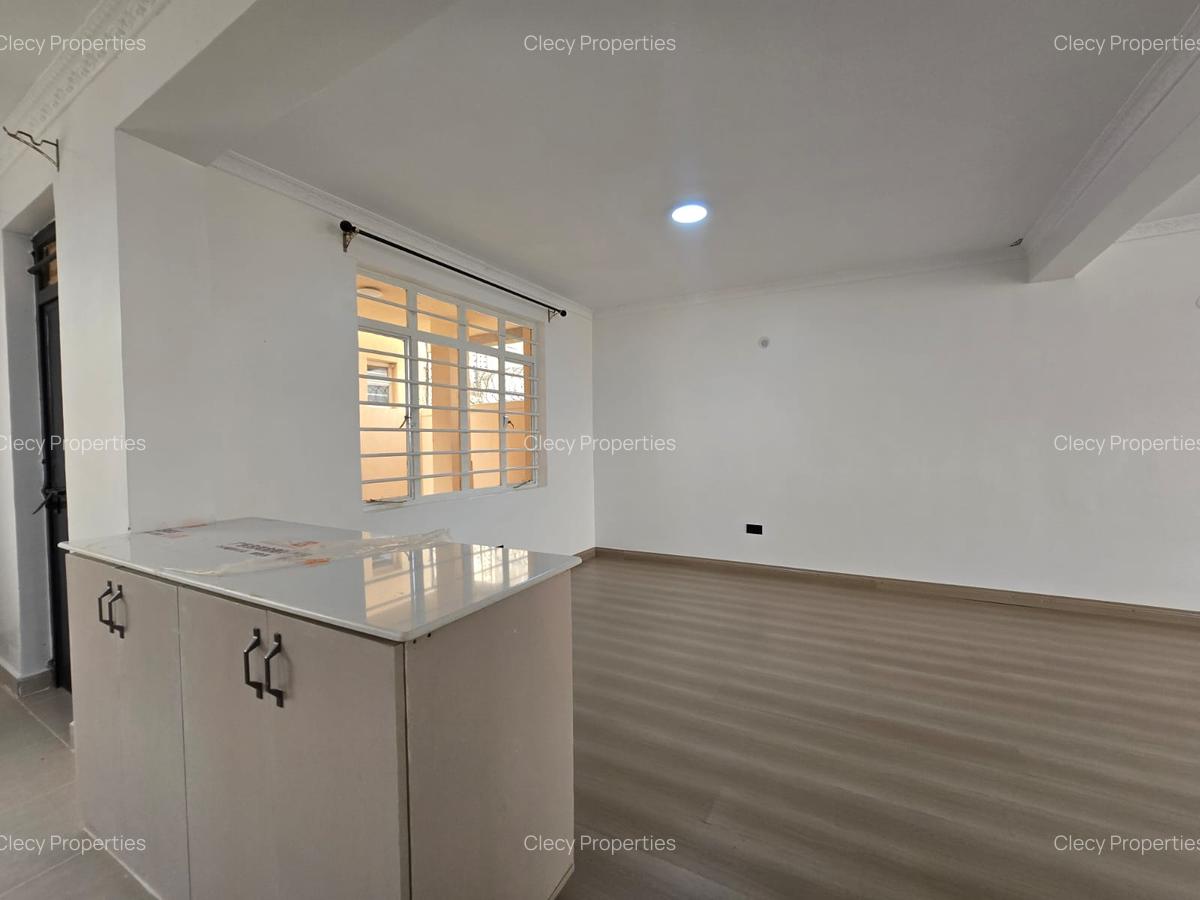 5 Bed House with En Suite at Tola - 5