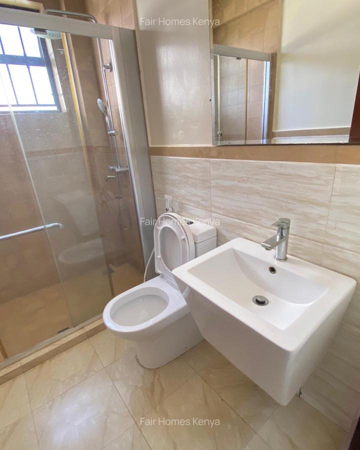 4 Bed Townhouse with En Suite at Lavington Green - 5