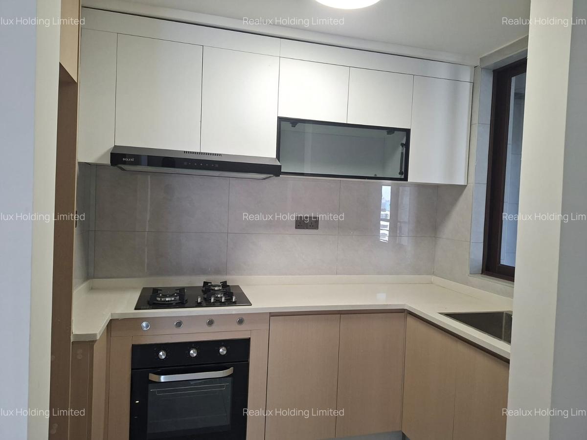 2 Bed Apartment with En Suite in Riverside - 12