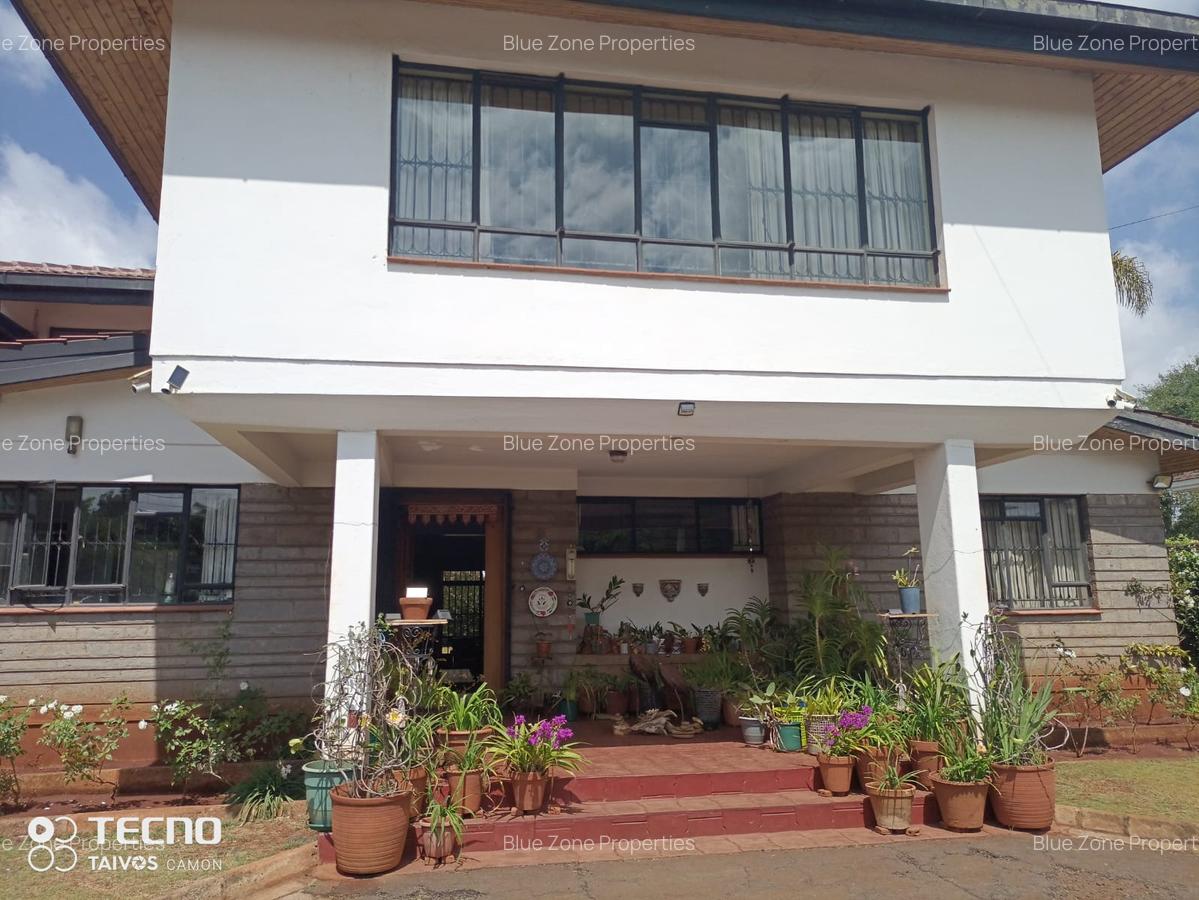 5 Bed House with En Suite at Off Un Avenue - 4