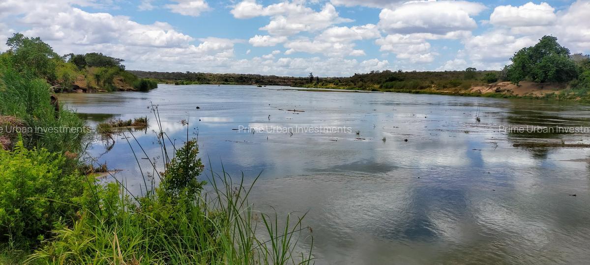 300 ac Land at Matolani - Sabaki River - 13