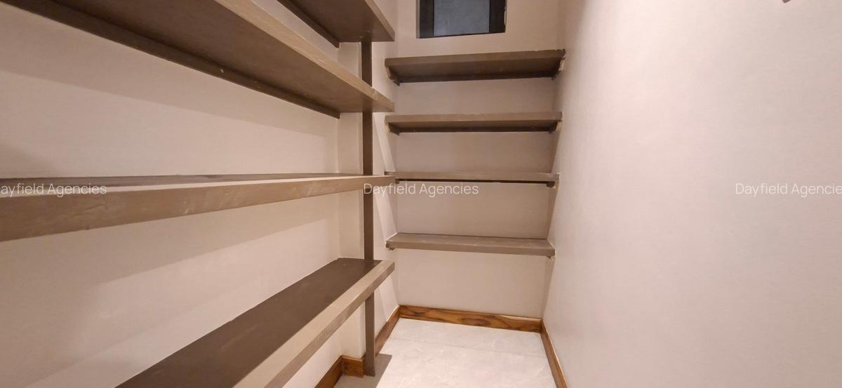 2 Bed Apartment with En Suite at Off Peponi Road - 4