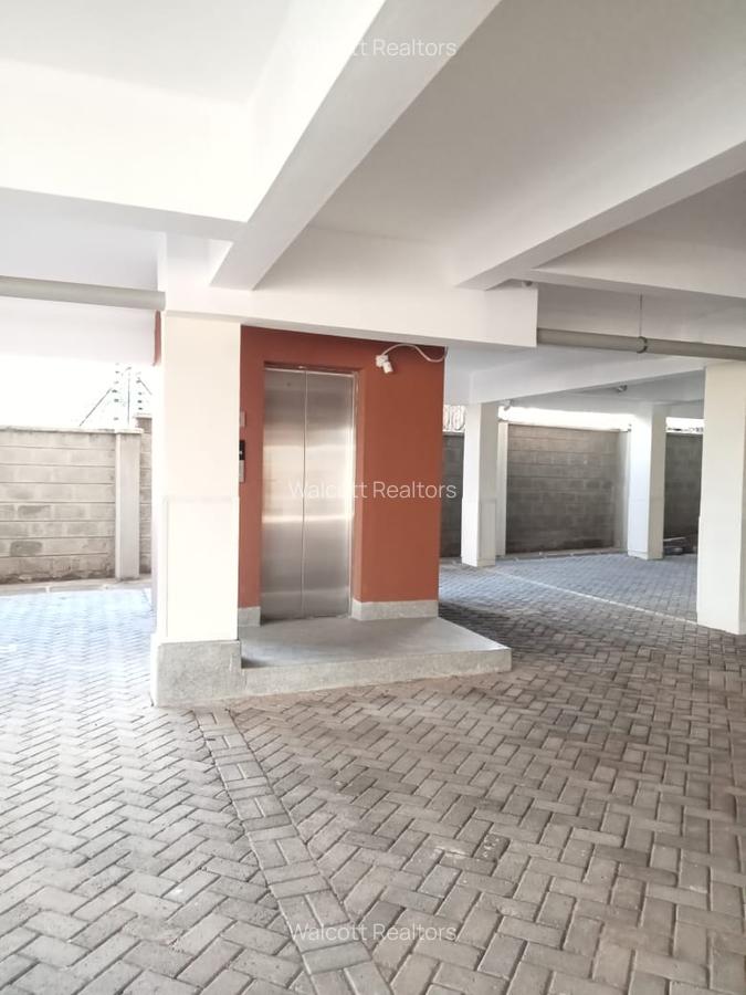 2 Bed Apartment with En Suite in Naivasha Road - 8