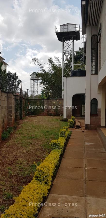 5 Bed Villa with En Suite in Lavington - 9
