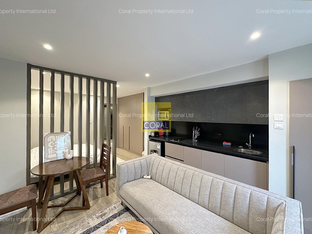 1 Bed Apartment in Rosslyn - 3