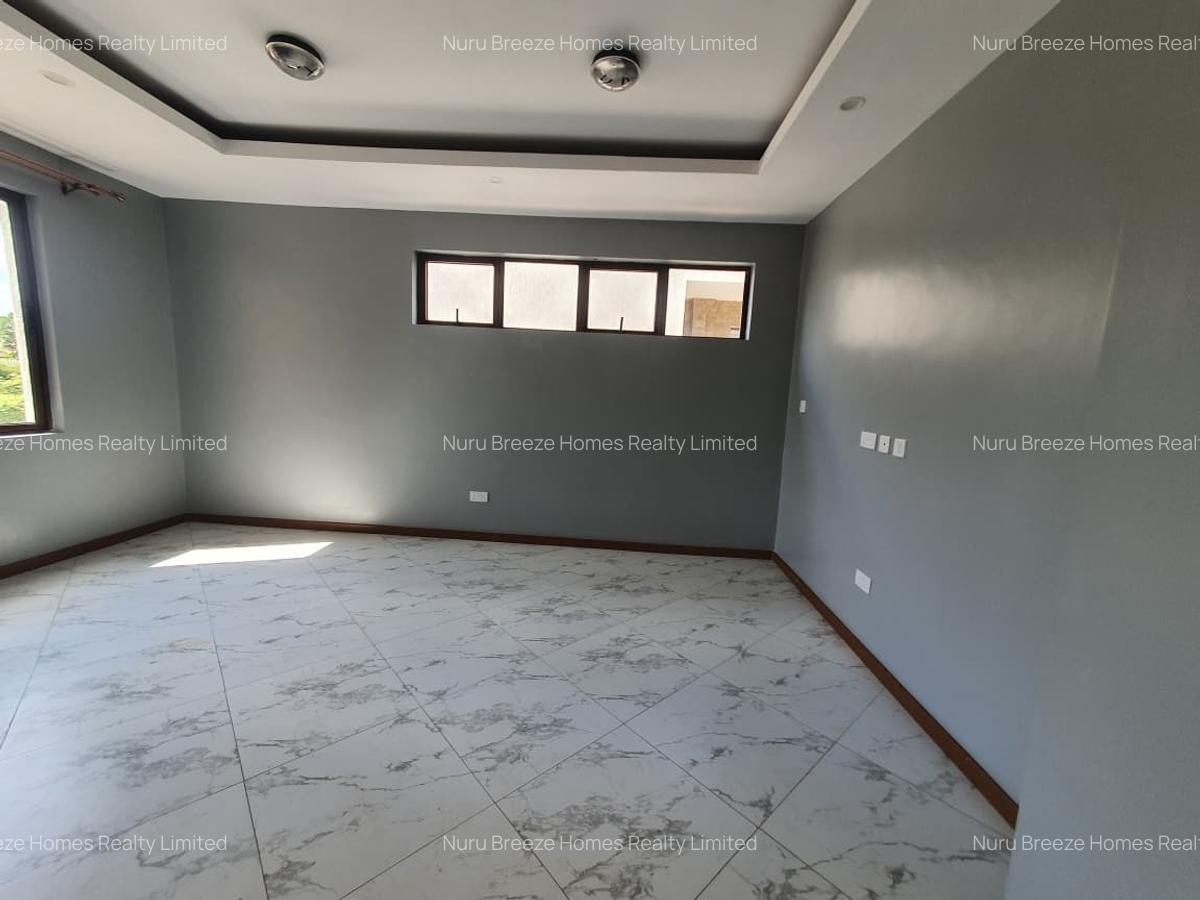 4 Bed Townhouse with En Suite in Kiambu Road - 4