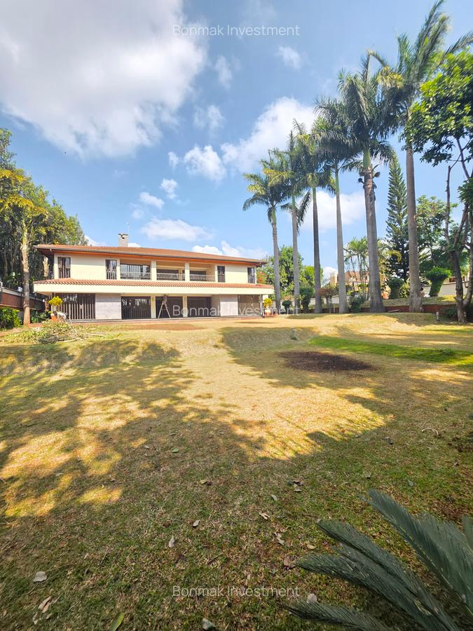 5 Bed House with En Suite at Old Runda - 9