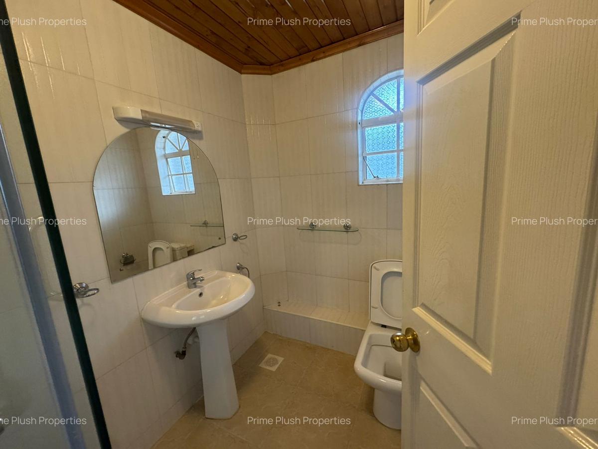 5 Bed House with En Suite in Karen - 12