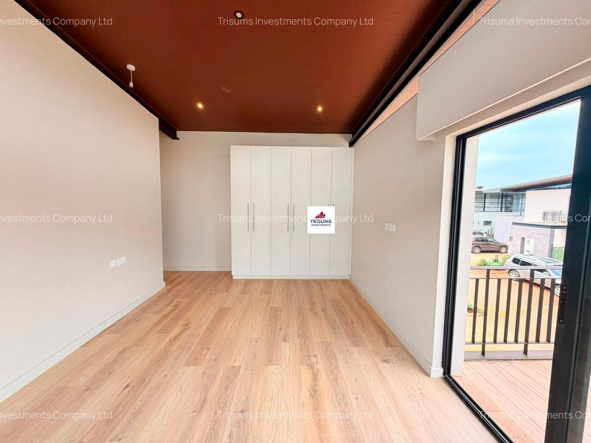 4 Bed Apartment with En Suite in Runda - 6
