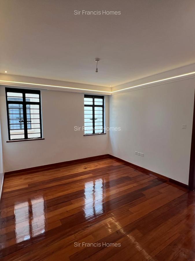 4 Bed House with En Suite in Ruiru - 12