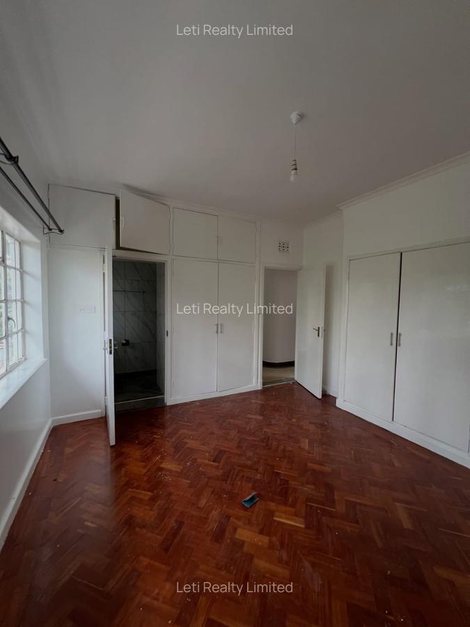 3 Bed Townhouse with En Suite in Lavington - 7