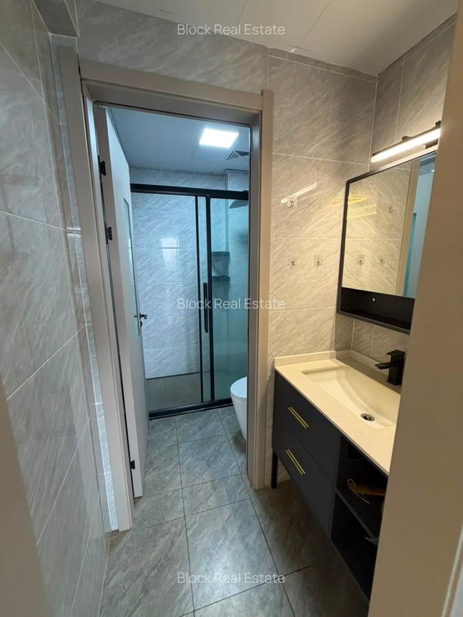 2 Bed Apartment with En Suite in Kilimani - 3