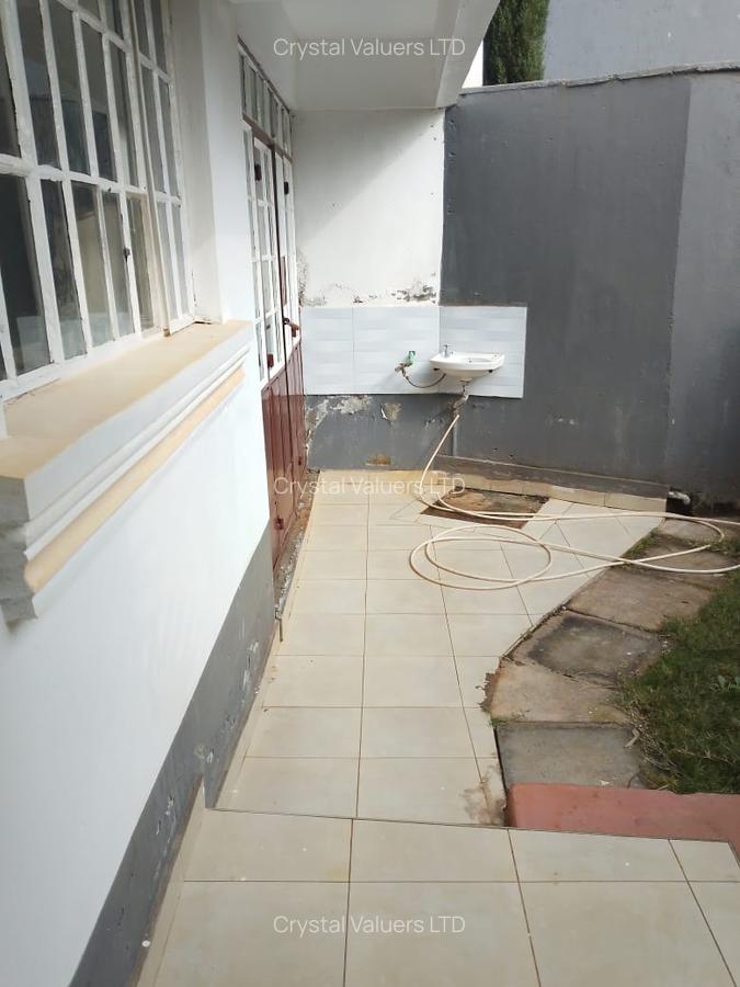 6 Bed House with En Suite in Kitisuru - 5