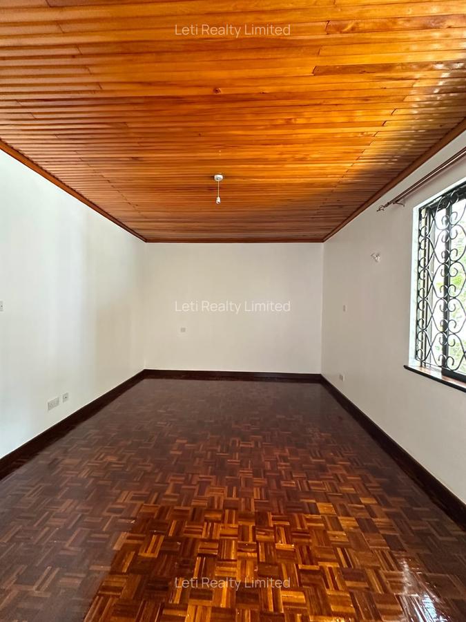 5 Bed Townhouse with En Suite in Kilimani - 15