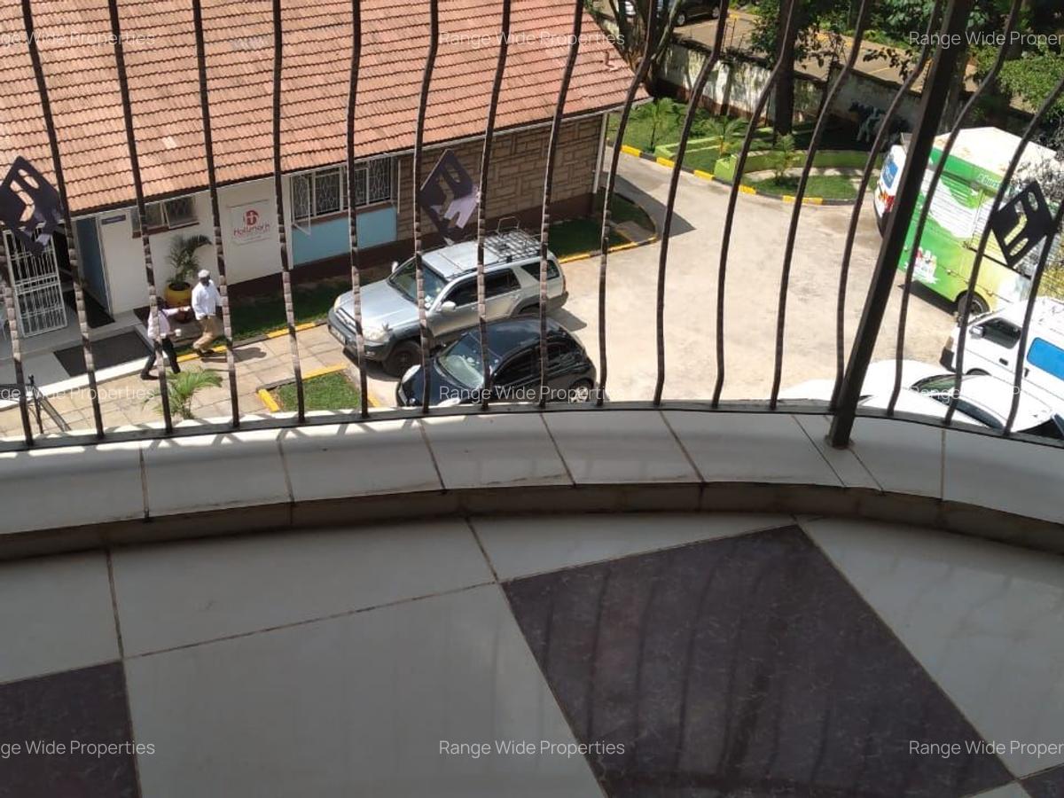 2 Bed Apartment with En Suite in Kileleshwa - 11