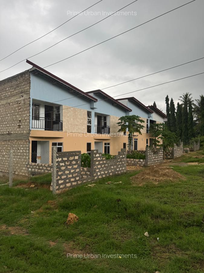 3 Bed Townhouse with En Suite in Mtwapa - 2