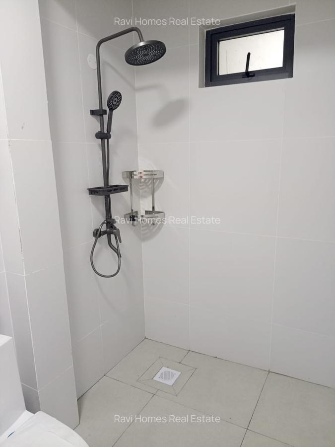 Studio Apartment with Swimming Pool at Kindaruma Road - 16