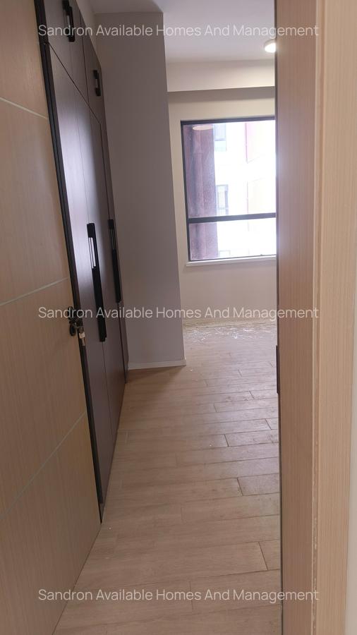 1 Bed Apartment with En Suite in Lavington - 6