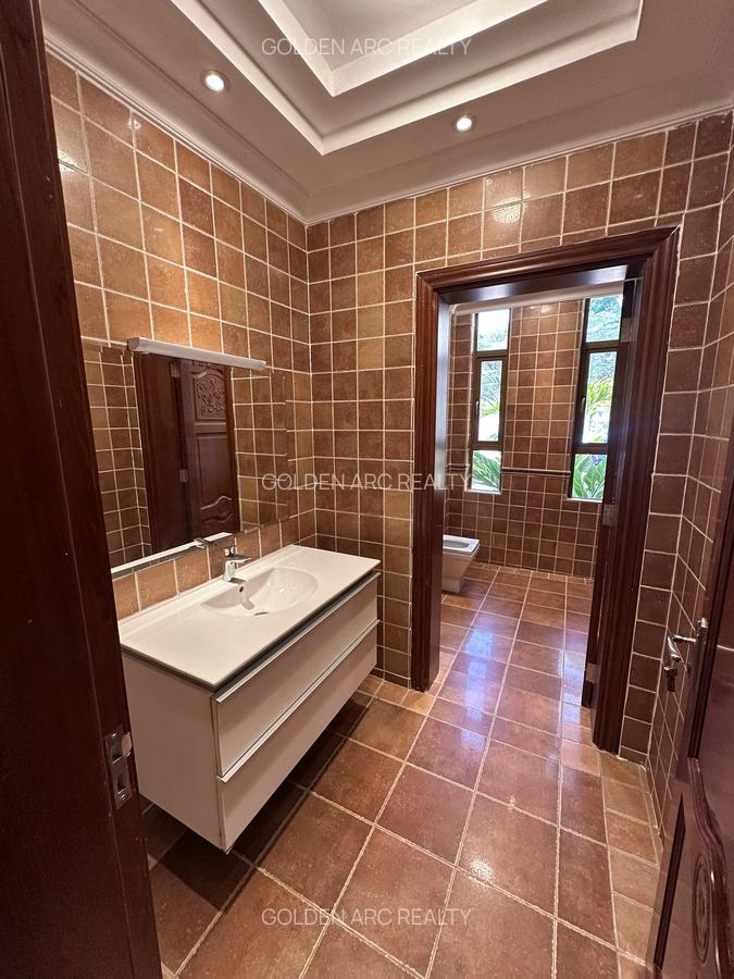 5 Bed Villa with En Suite in Karen - 17