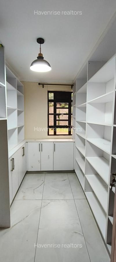 5 Bed House at Kitusuru - 8
