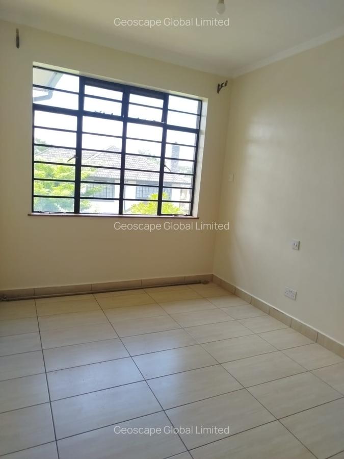 4 Bed House with En Suite in Kiambu Road - 9