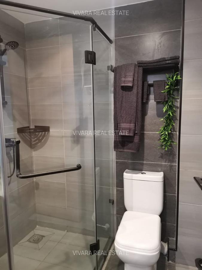 2 Bed Apartment with En Suite in Lavington - 7