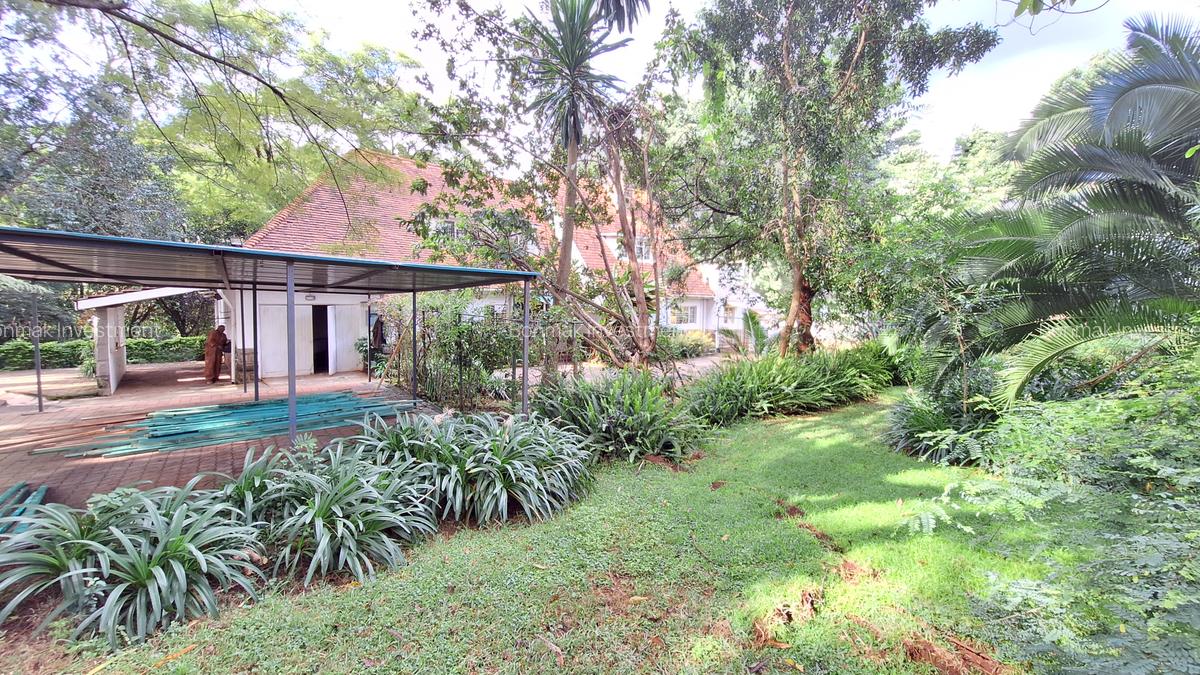 4 Bed House with En Suite at Spring Valley - 1
