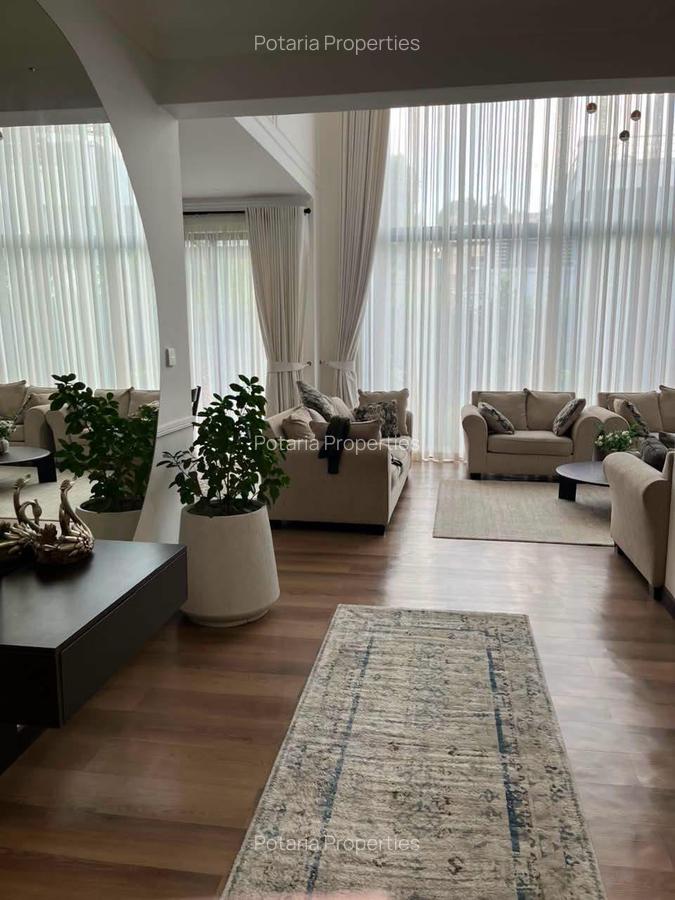4 Bed Townhouse with En Suite in Kitisuru - 16