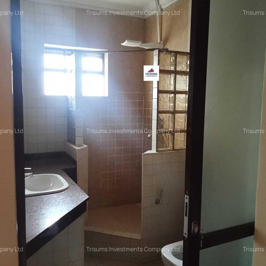 4 Bed Apartment with En Suite in Westlands Area - 8