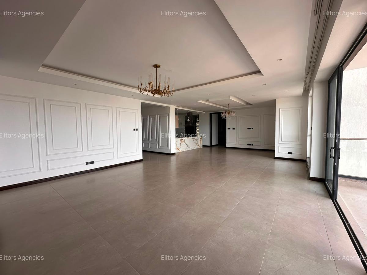 3 Bed Apartment with En Suite at Riverside Drive - 3