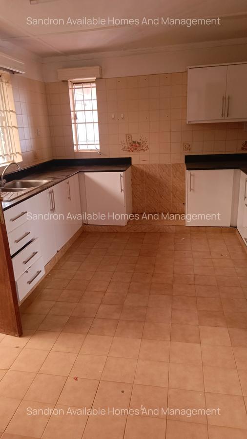 4 Bed Townhouse with En Suite in Kileleshwa - 5