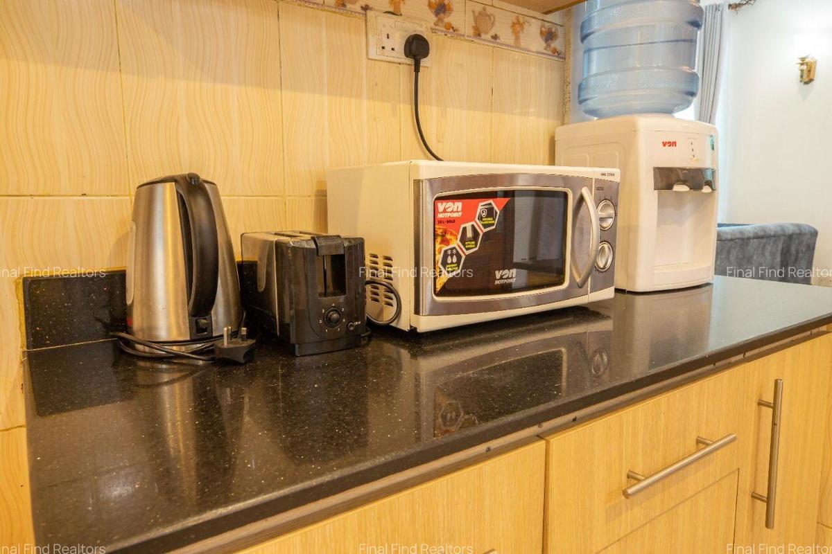 Furnished 2 Bed Apartment with Backup Generator in Westlands Area - 10