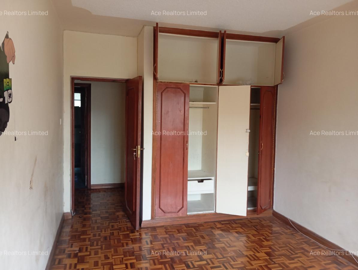 3 Bed Apartment with En Suite at Westlands Road - 7