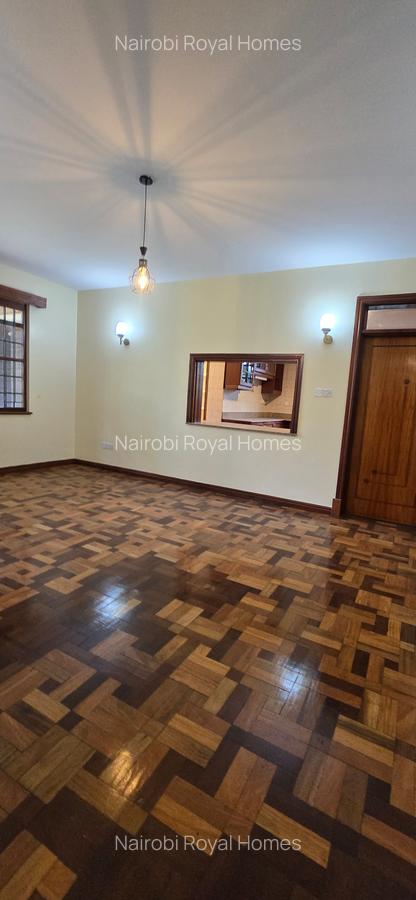 5 Bed House with En Suite at Redhil Road - 17