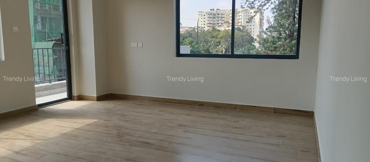 3 Bed Apartment with Gym in Kileleshwa - 3