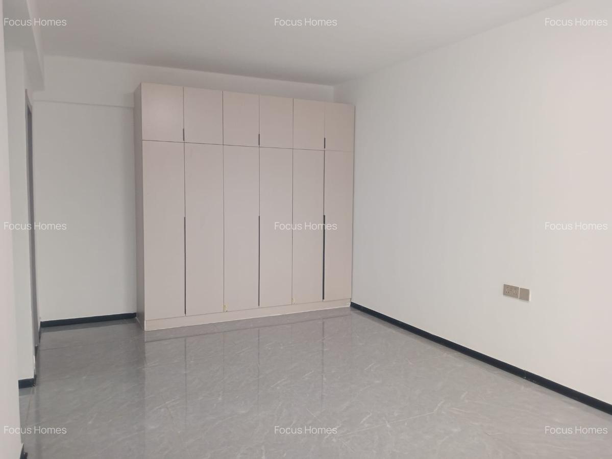 3 Bed Apartment with En Suite in Kilimani - 12