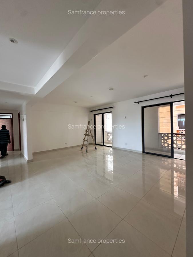 3 Bed Apartment with En Suite at Cement Road - 11