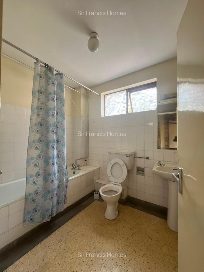 Serviced 2 Bed Apartment with En Suite in State House - 2
