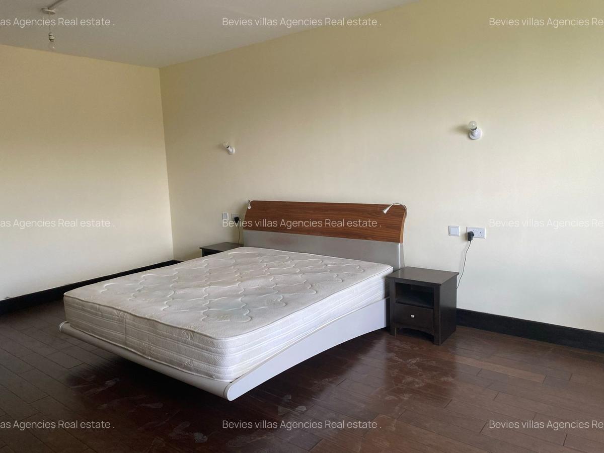 3 Bed Apartment with En Suite at Westlands - 5