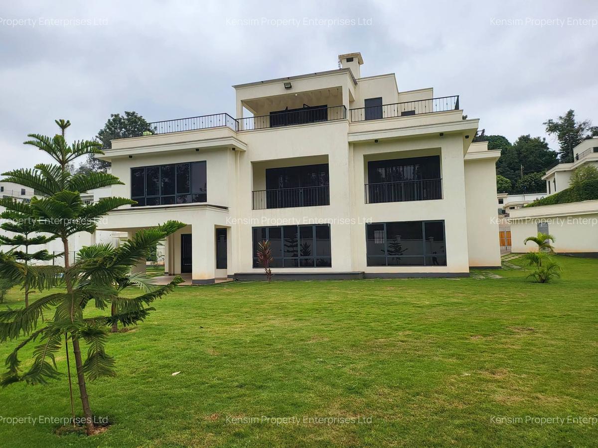 5 Bed Townhouse with En Suite in Kyuna - 1