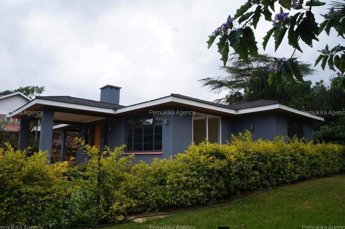 3 Bed Townhouse with En Suite in Nyari - 1