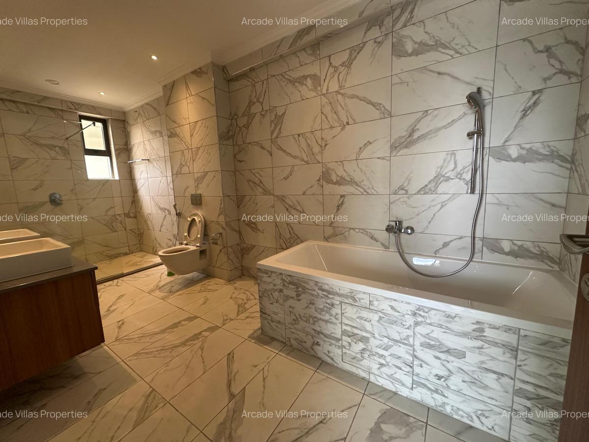 3 Bed Apartment with En Suite in Westlands Area - 8