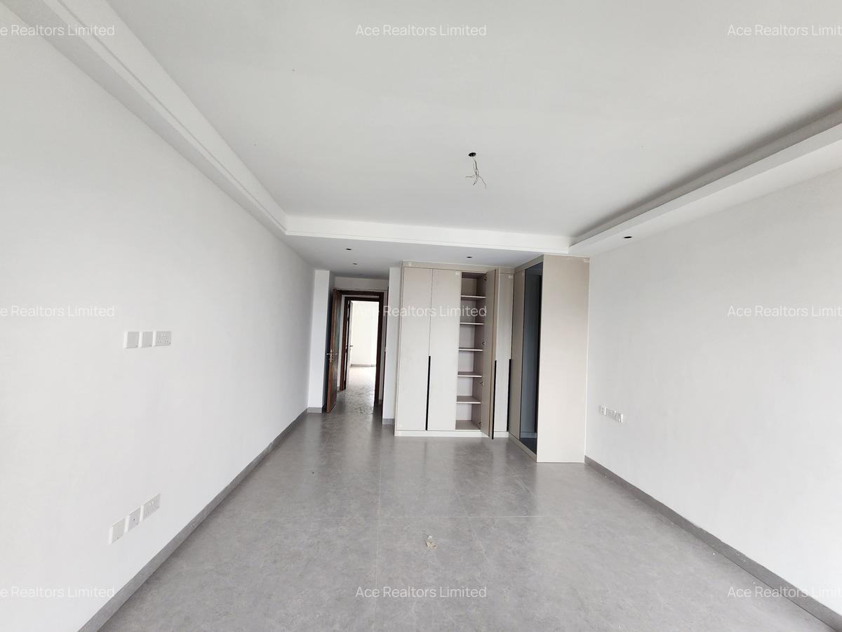 2 Bed Apartment with En Suite at Westlands - 12