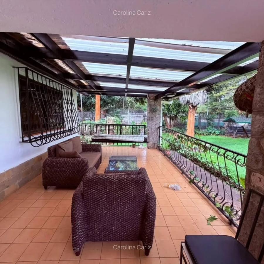 4 Bed House with En Suite at Spring Valley - 4