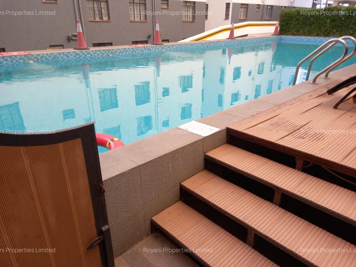 Studio Apartment with Swimming Pool in Kilimani - 11