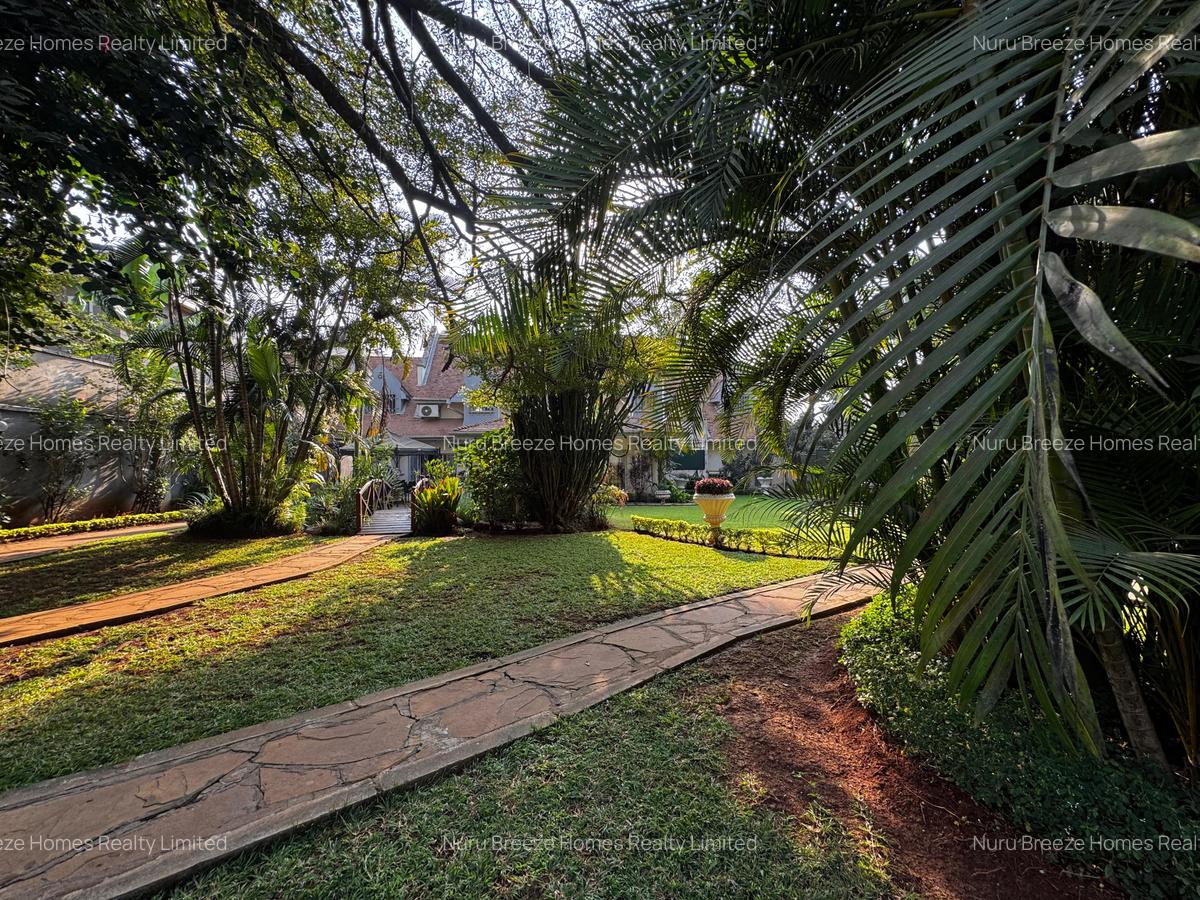 5 Bed House with En Suite in Thigiri - 6