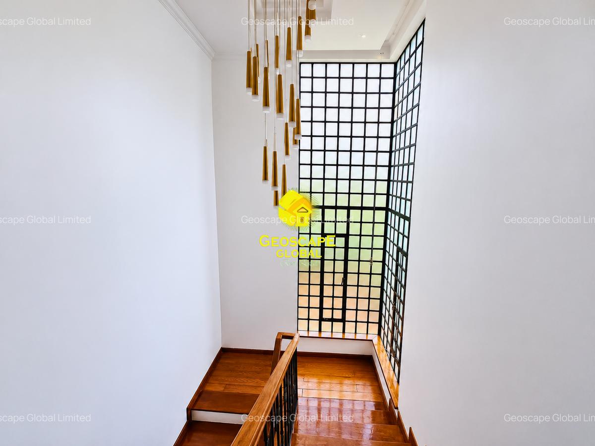 4 Bed House with En Suite in Kitisuru - 8