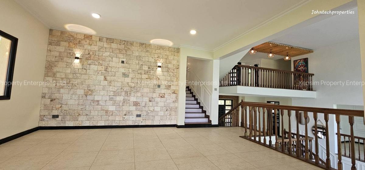 5 Bed Townhouse with En Suite in Karen - 14