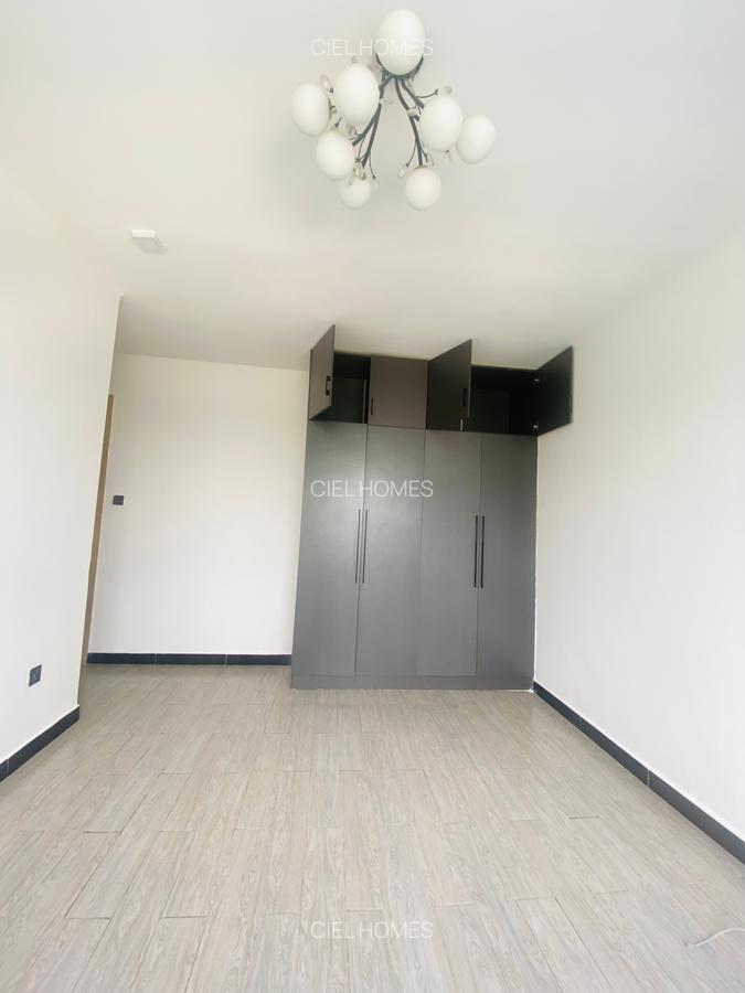 2 Bed Apartment with Swimming Pool at Wood Avenue - 6